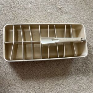 Frigidaire Quickube Quick Release Ice Cube Tray